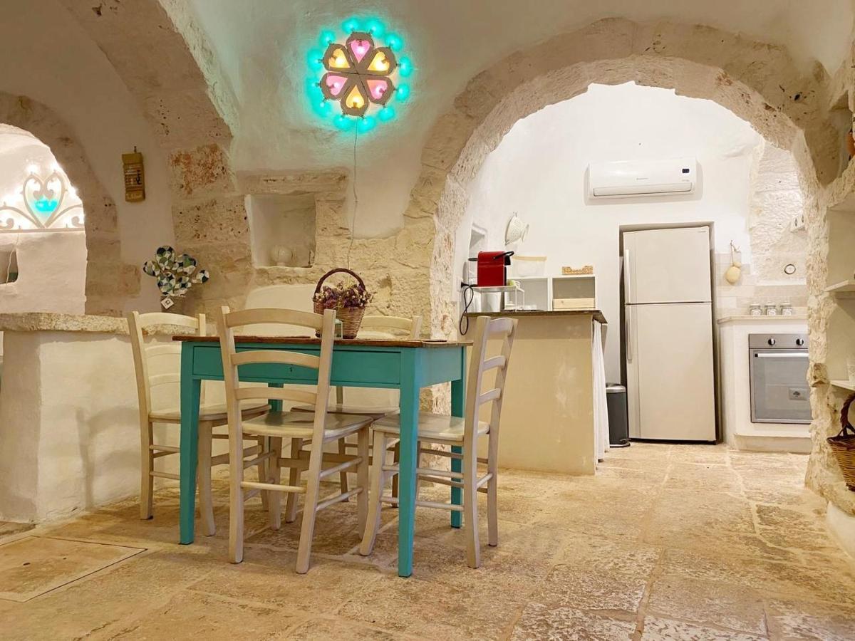 Trullo Bianco Ostuni Villa Exterior photo